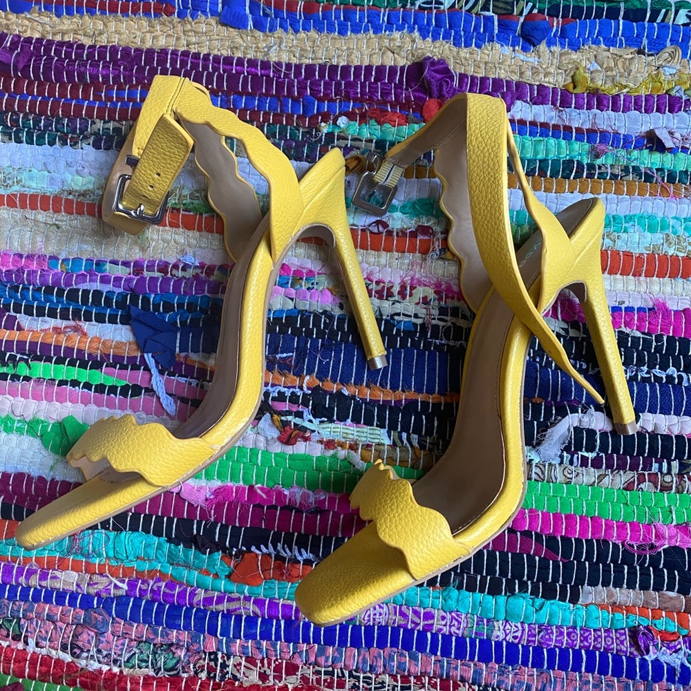 Express Mustard Yellow Summer Heels